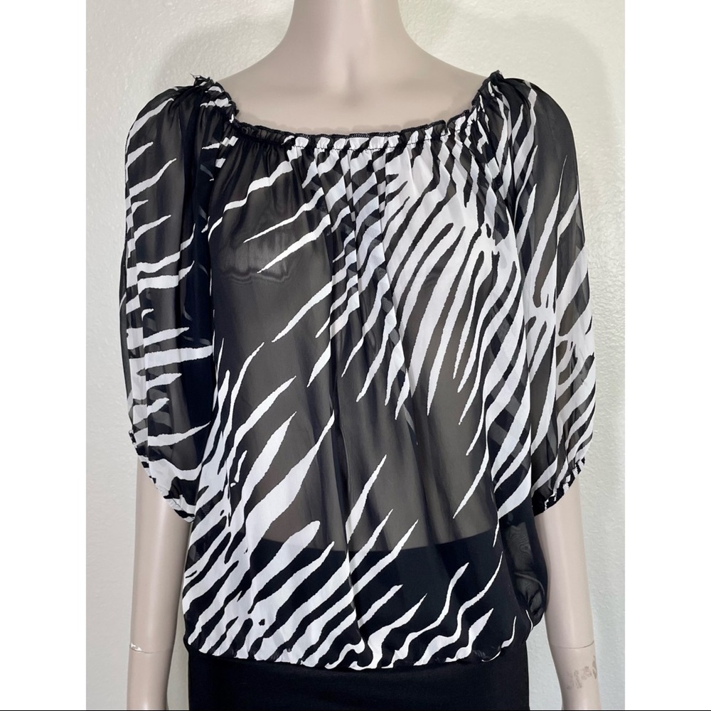 Forever 21 Black & White Printed Sheer Top